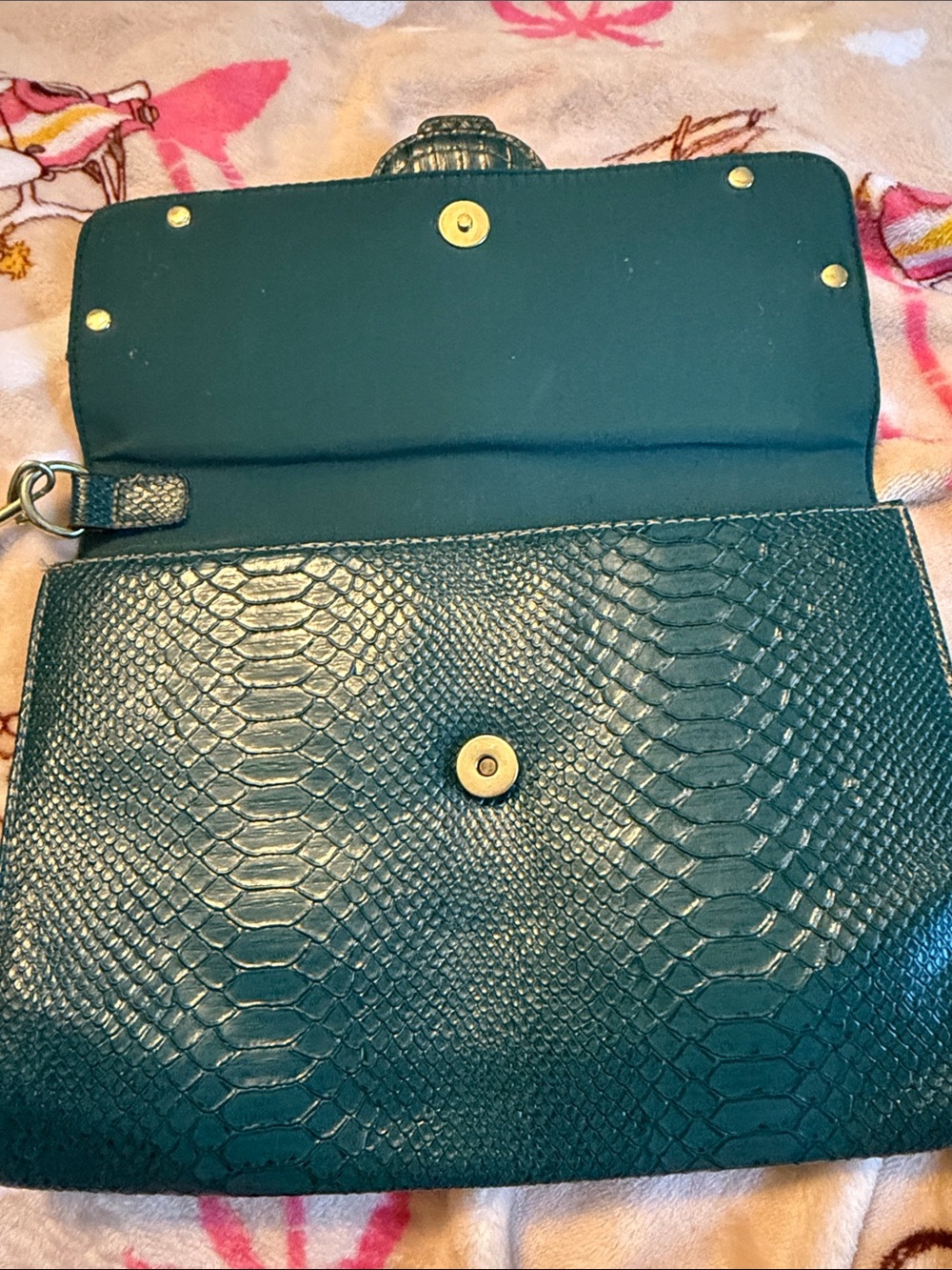 Deep Teal Animal Skin Faux Leather Clutch Gold Buckle Glossy Purse Handbag - Picture 8 of 10